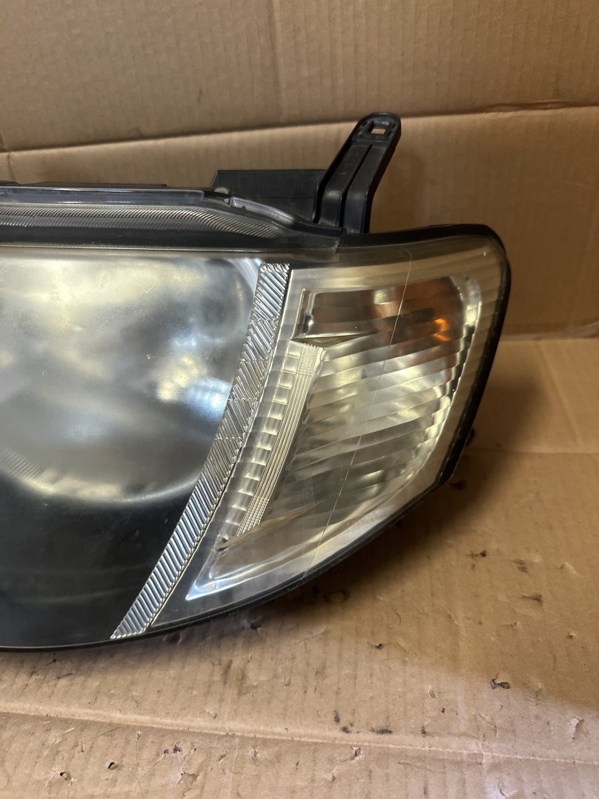 2012 Mitsubishi Triton Cab & Chassis Left Headlight P3432