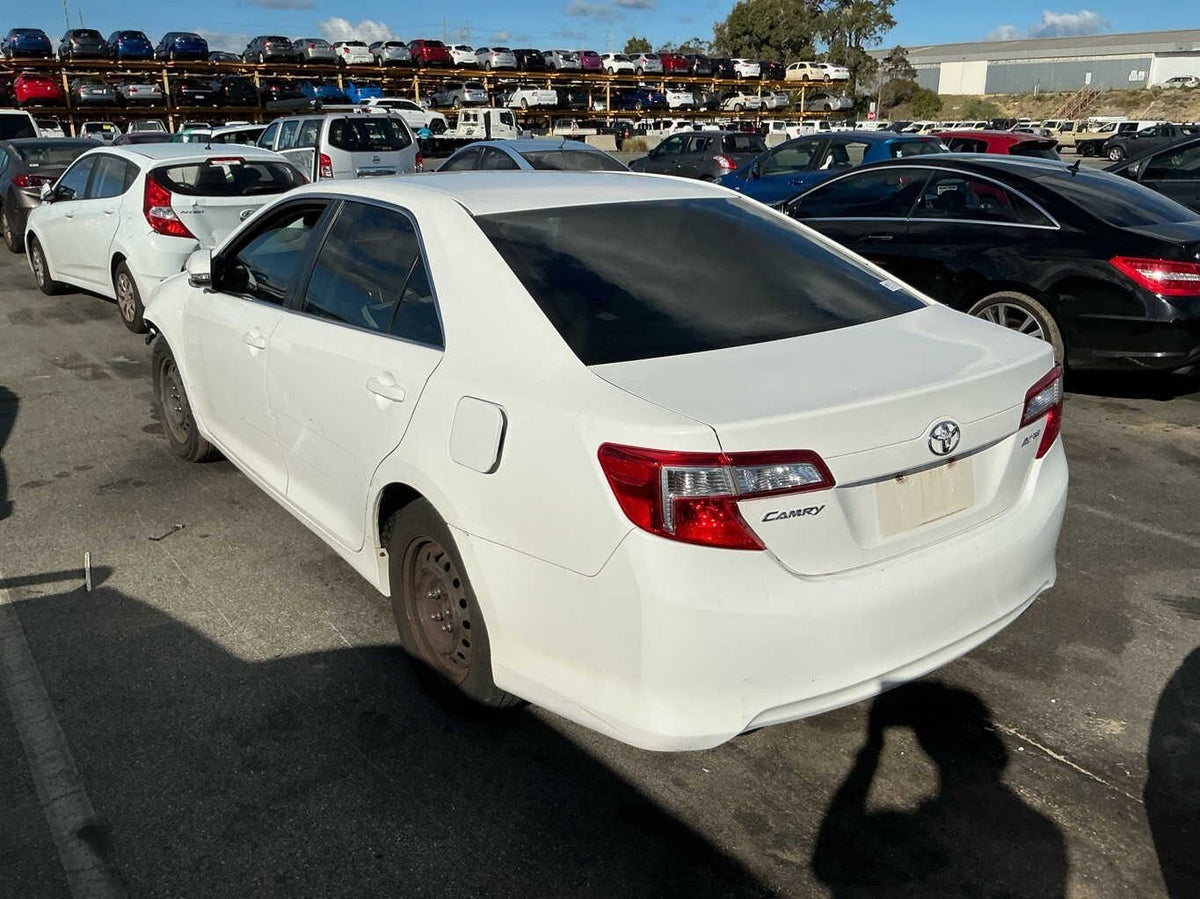 2013 Toyota Camry Altise XV50