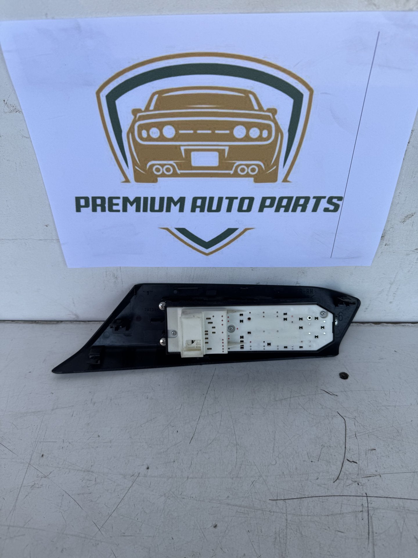 2017 Toyota RAV4 Station Wagon Master Power Window Switch