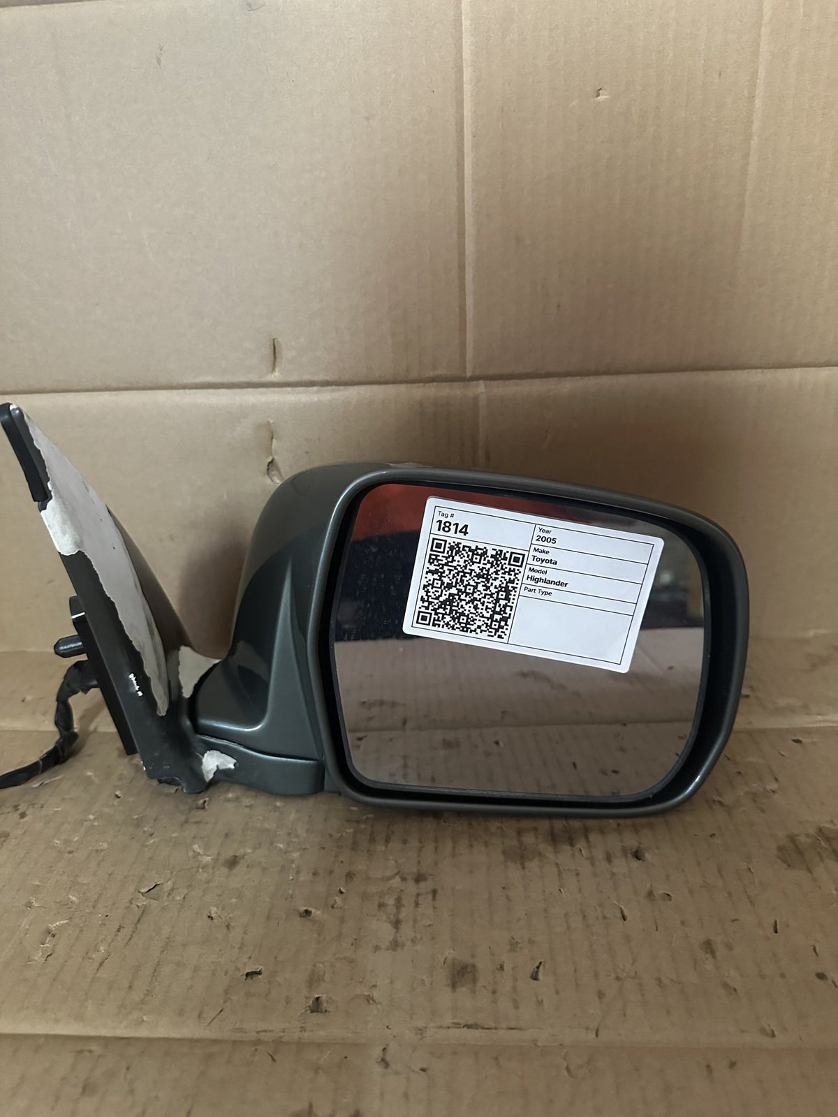 2003-2007 Toyota Highlander U20 SUV Right Door Mirror 012142