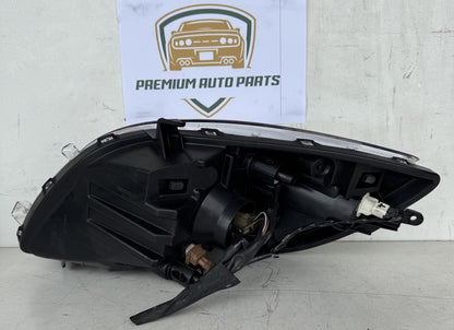 2006 Toyota Yaris Right Headlight 09252510