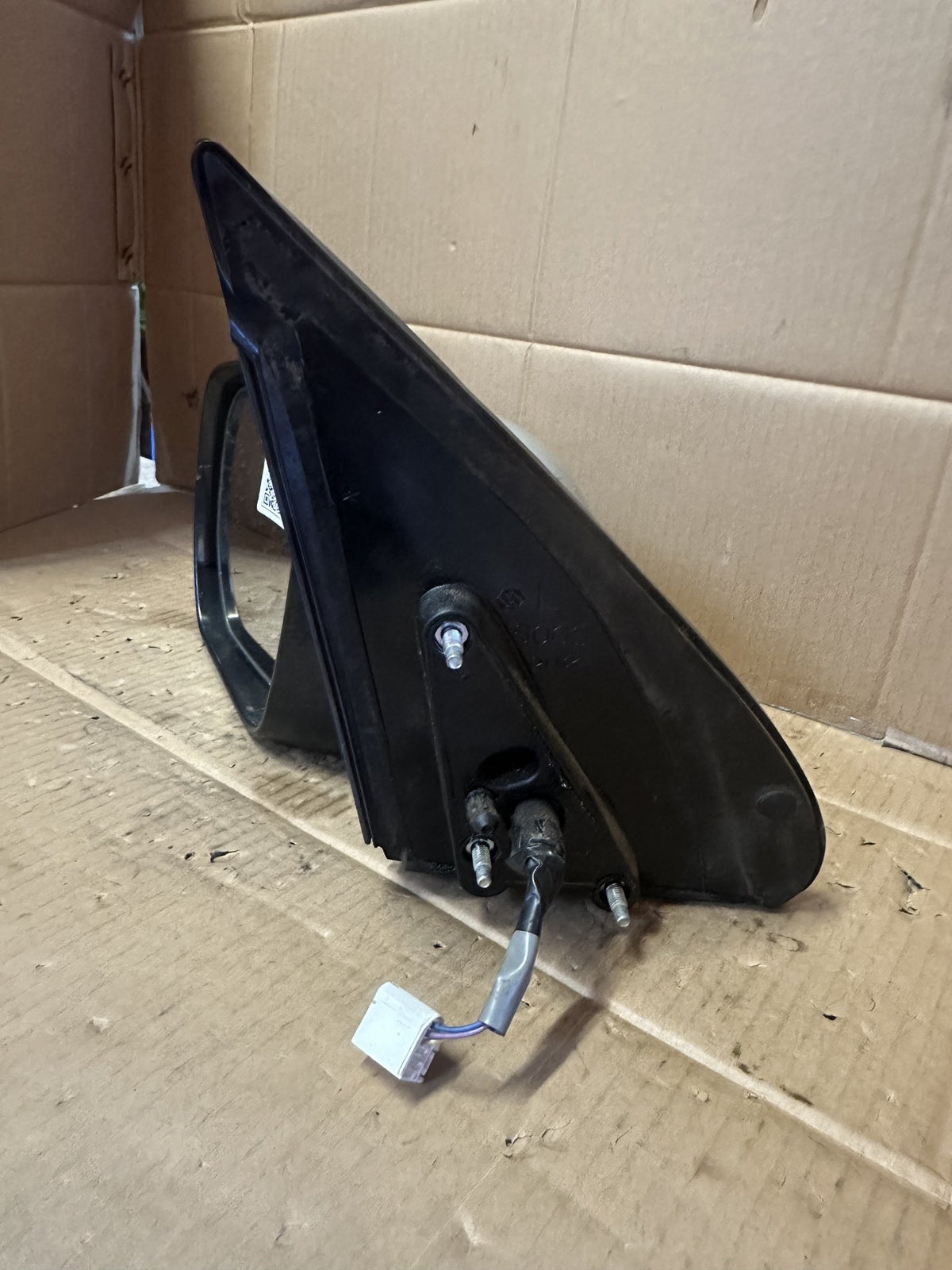 2006-2013 Suzuki Grand Vitara Left Door Mirror 012289