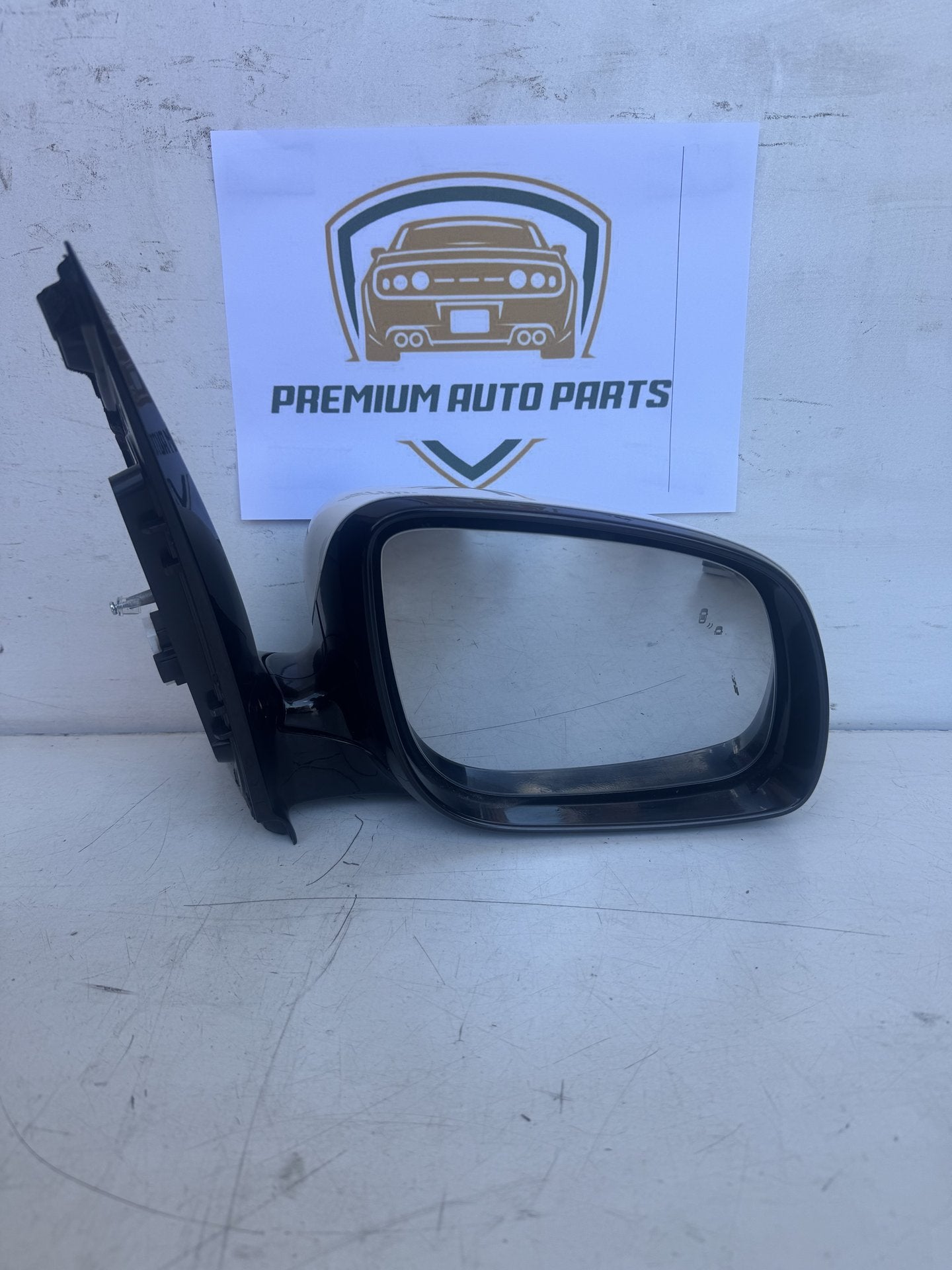 2017  YP Right Door Mirror
