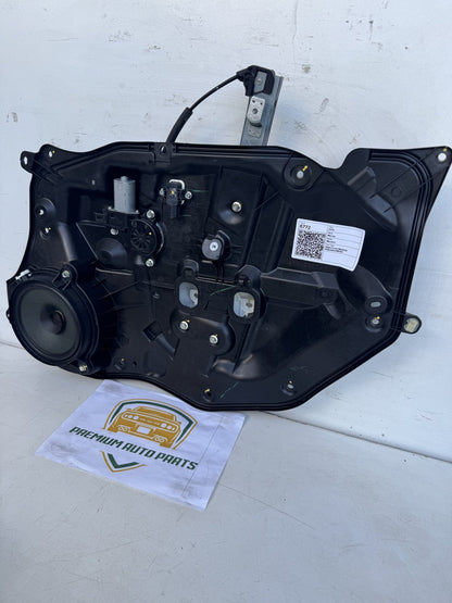 2015 Mazda Mazda2 Hatchback Right Front Window Regulator/Motor