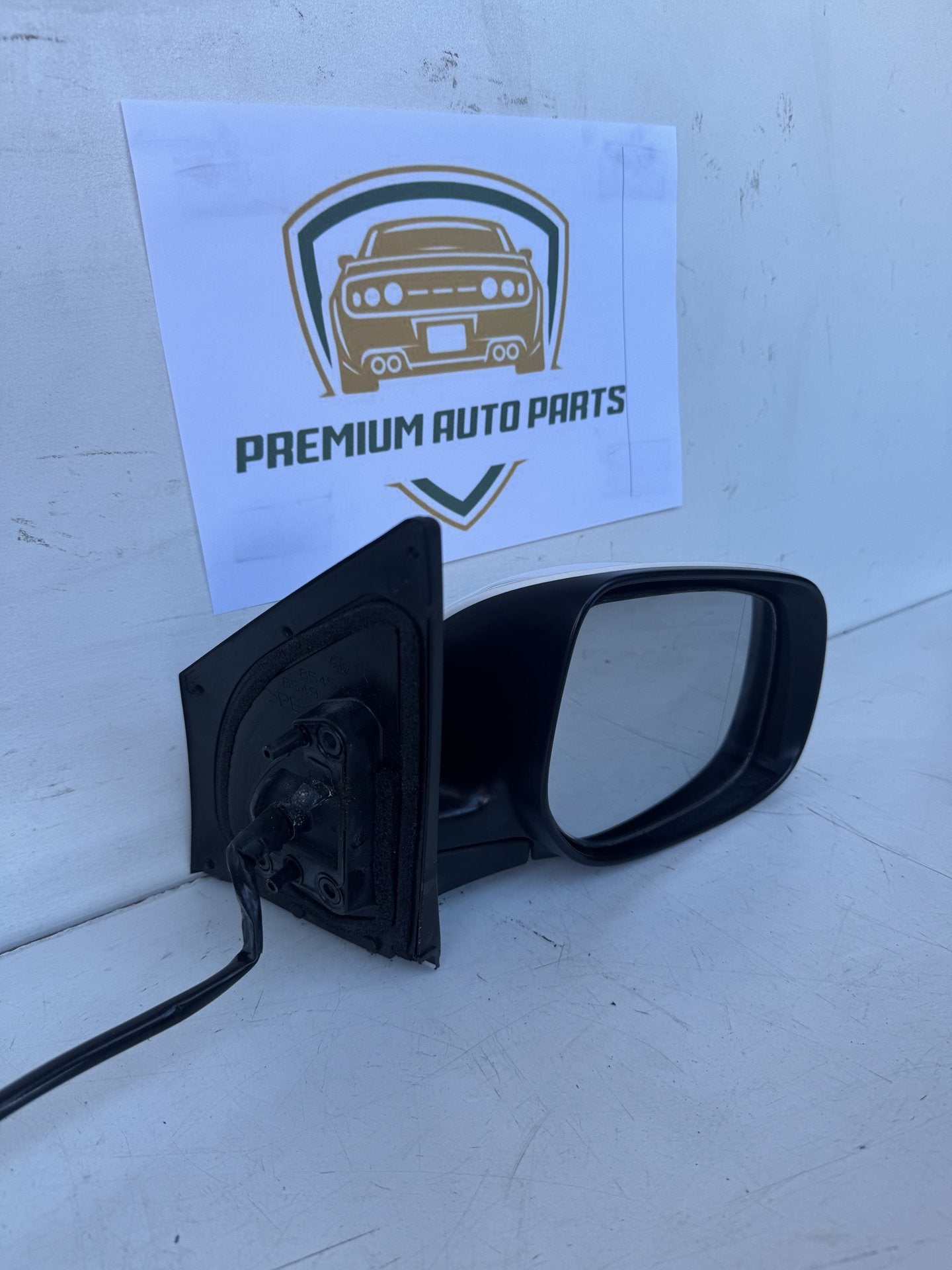 2010  E150 Right Door Mirror