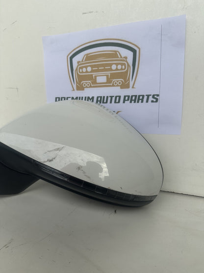 2010-2018 Volkswagen Touareg MK2- 7P SUV Left Door Mirror 021095