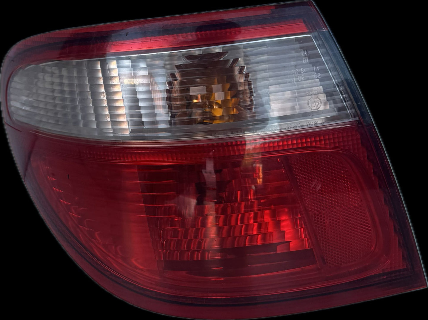 2002   Left Taillight