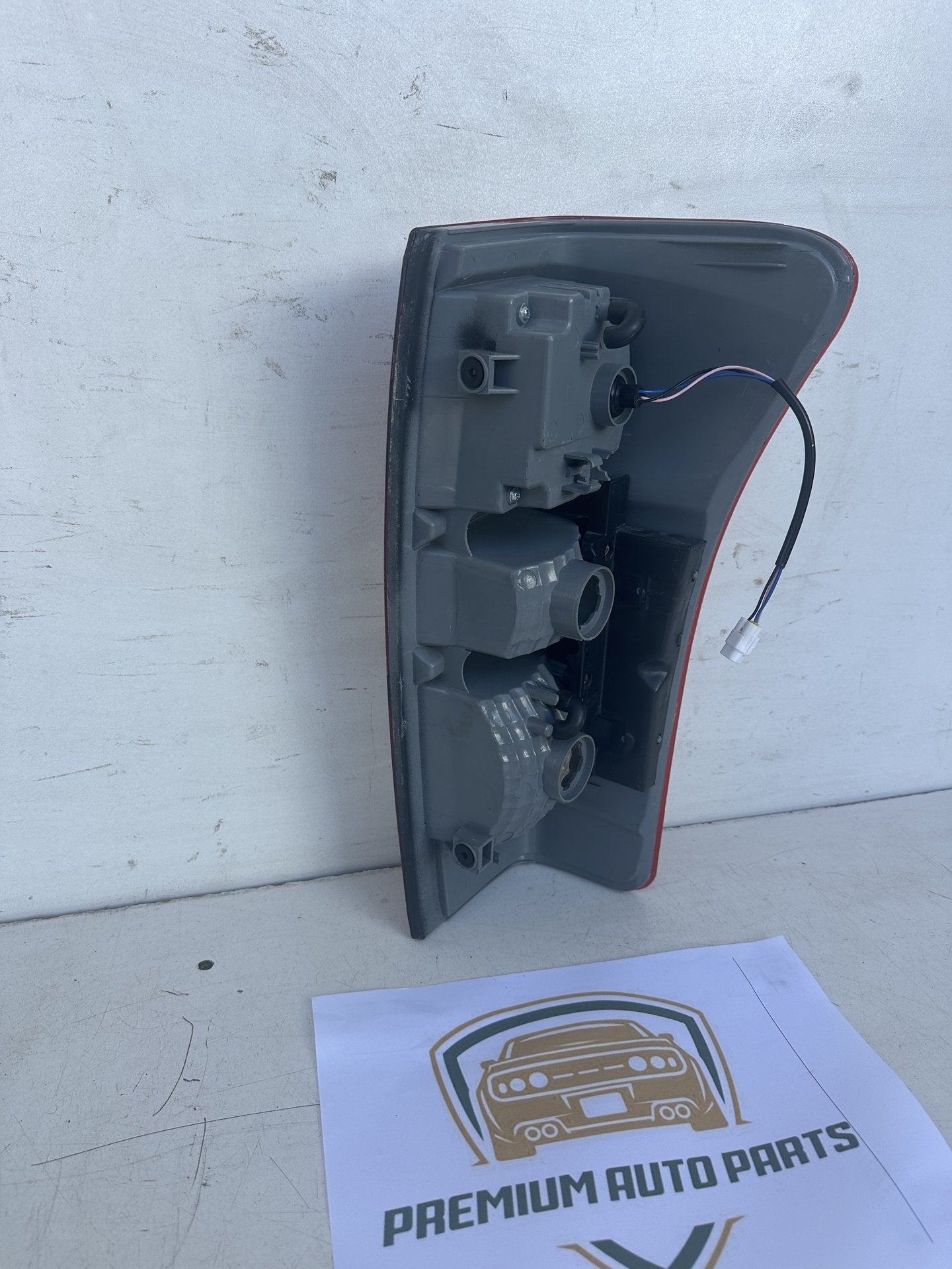 2013   Left Taillight