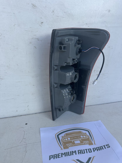 2013   Left Taillight