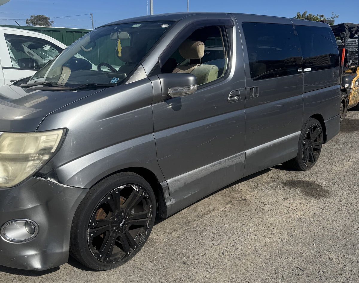 2006 Nissan Elgrand
