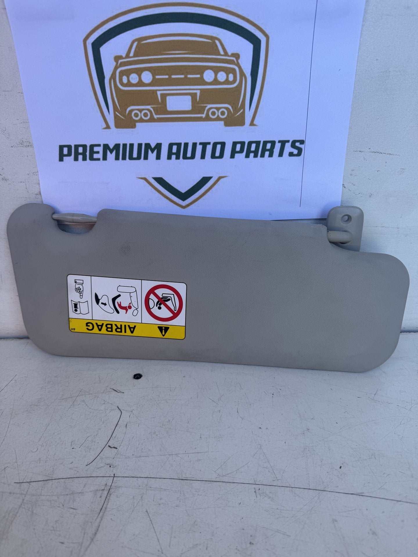 2014   Left Sun Visor