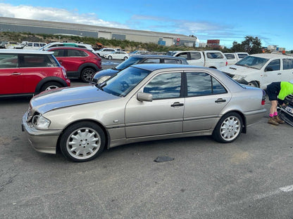 2000 Mercedes-Benz C-Class