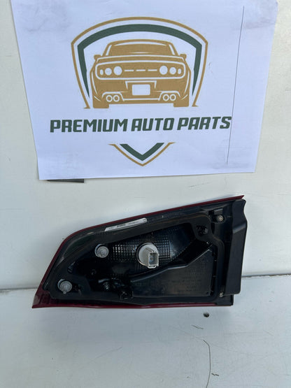 2019  EQ Left Boot Light