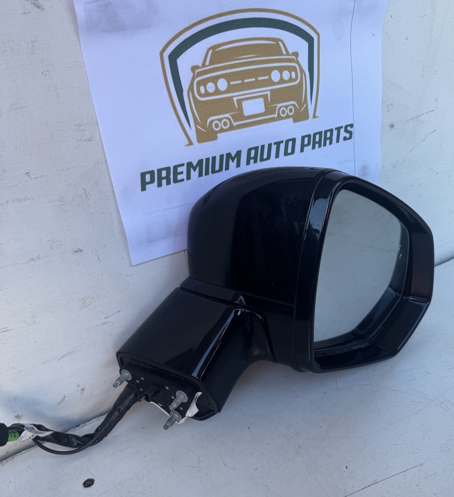 2022   Right Door Mirror