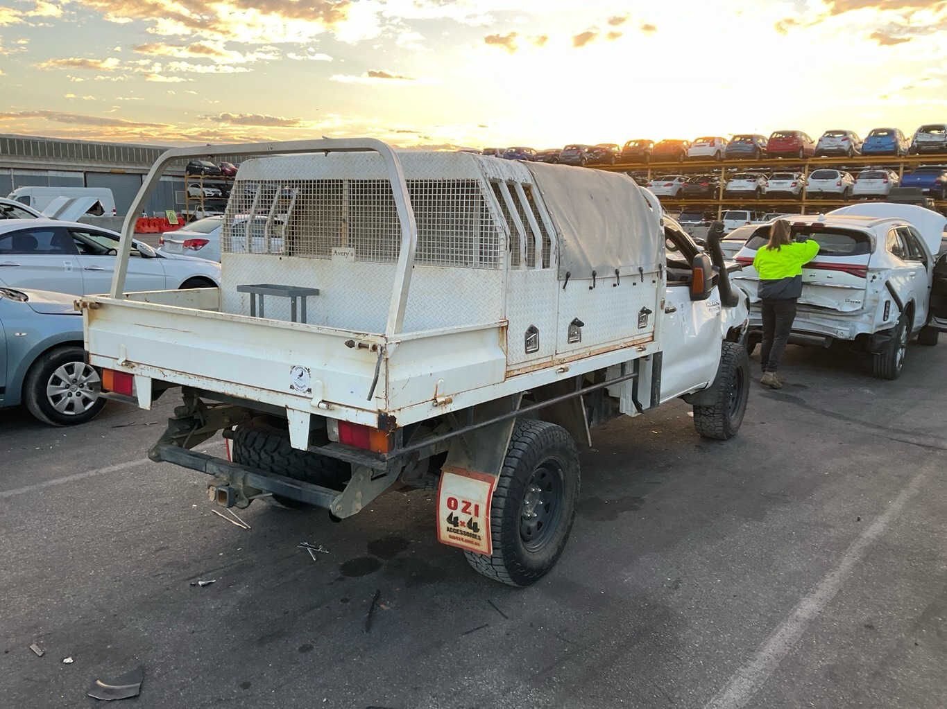 2010 Toyota Hilux  N70Cab & Chassis 
Toyota
Hilux