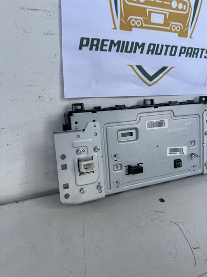 2025 Kia Sportage - Stereo Head Unit