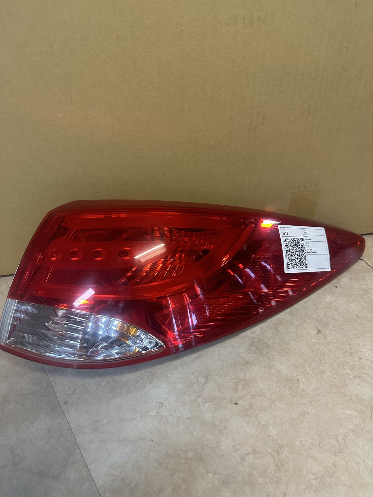 2013 Hyundai ix35 Ix35 Station Wagon Right Taillight 924022802