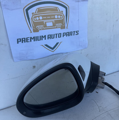 2016 Volkswagen Touareg Station Wagon Left Door Mirror