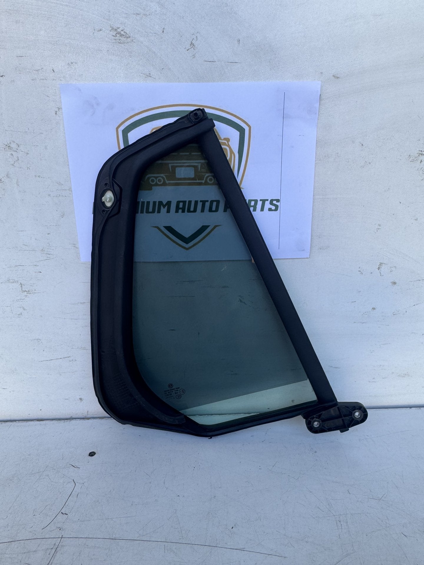 2019   Left Rear Quarter Door Glass