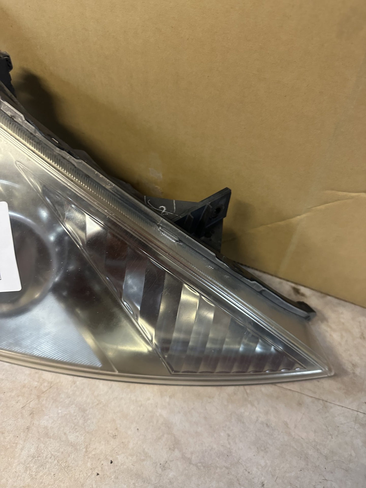 2010 Nissan Murano - Right Headlight