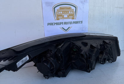 2017 Kia Cerato YD Hatchback Left Headlight
