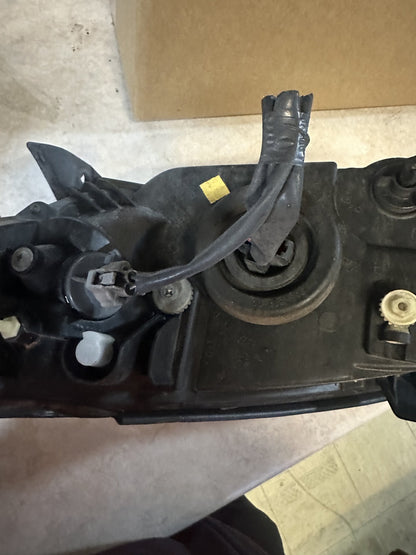 2004 Toyota Camry Camry Sedan Right Headlight 81150YC090
