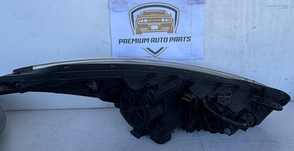 2015 Hyundai i30 GD Hatchback Left Headlight