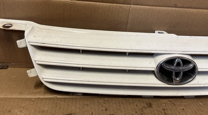 1998 Toyota Camry XV20 - Grille