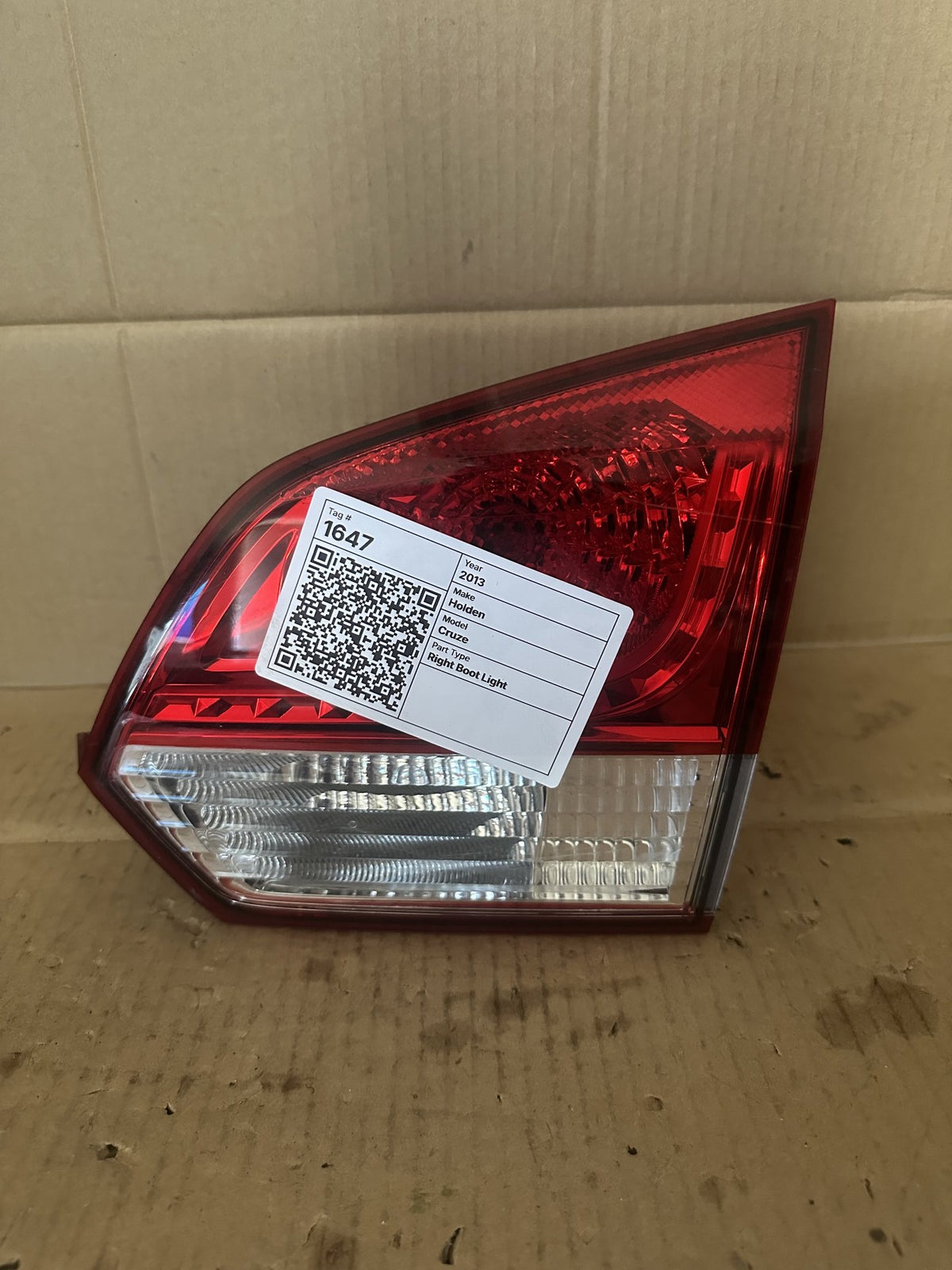 2013 Holden Cruze JH Station Wagon Right Boot Light 95089904
