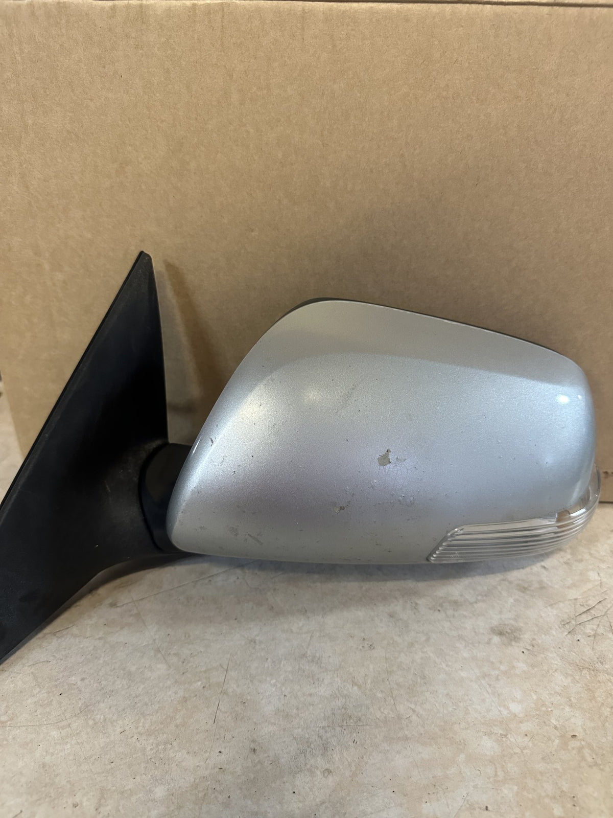 2007 Toyota Aurion - Left Door Mirror