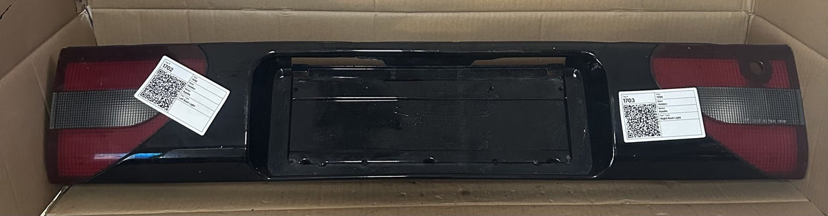 1996 Holden Apollo JP - Left Boot Light