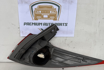 2008 Toyota Tarago Station Wagon Left Taillight