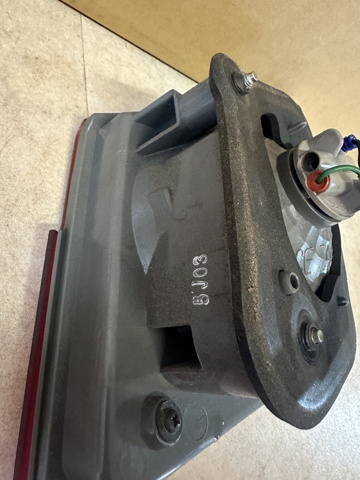 2010 Holden Cruze Cruze Left Boot Light 0775