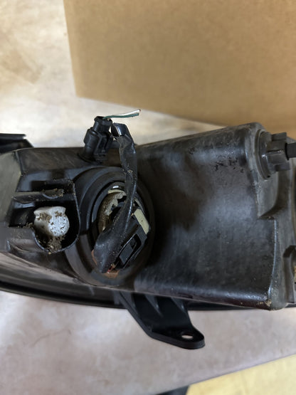 2004 Toyota Camry Camry Sedan Left Headlight 81150YC090
