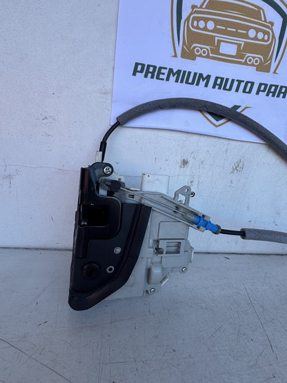 2016 Volkswagen Touareg Station Wagon Left Front Door Lock Actuator