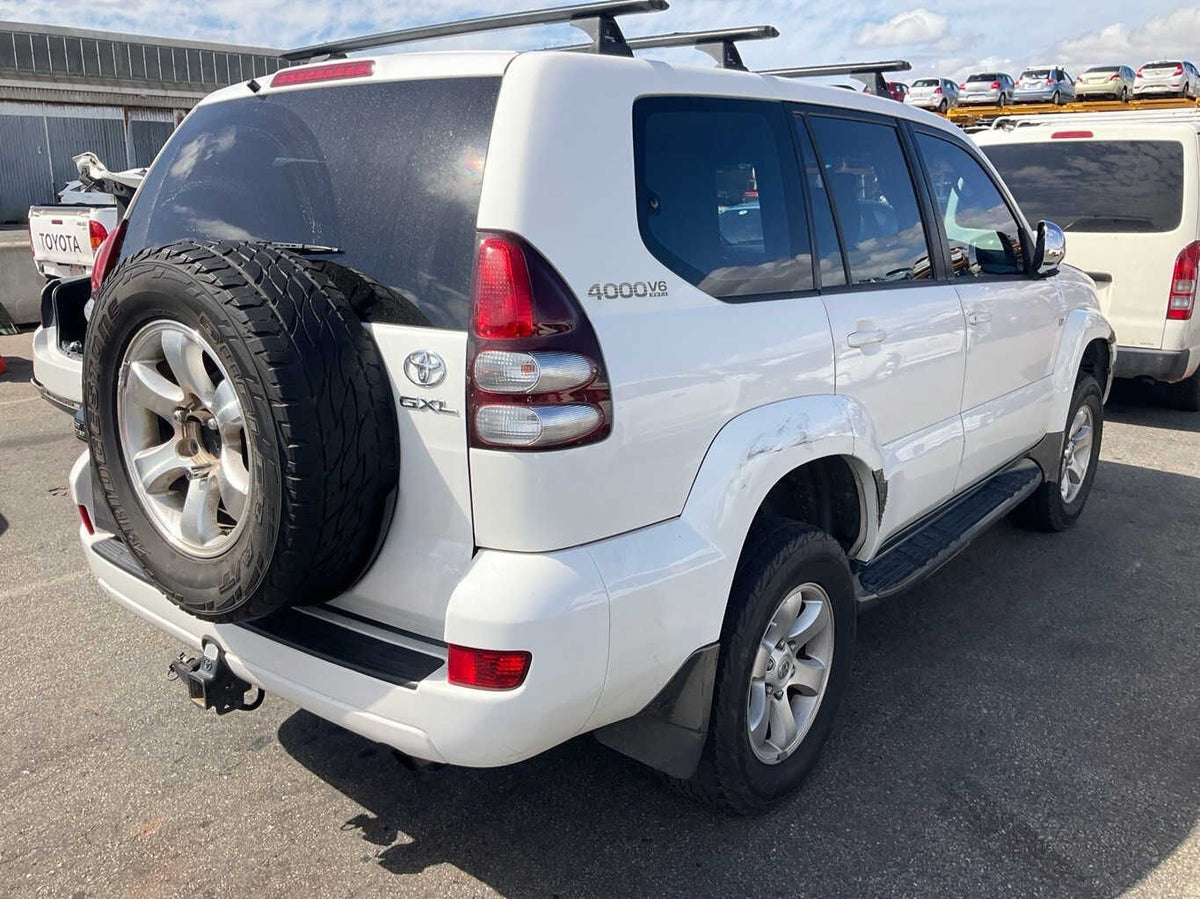 2005 Toyota Land Cruiser Prado