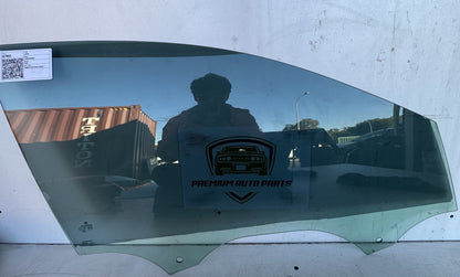 2019 Volkswagen Golf Station Wagon Right Front Door Glass