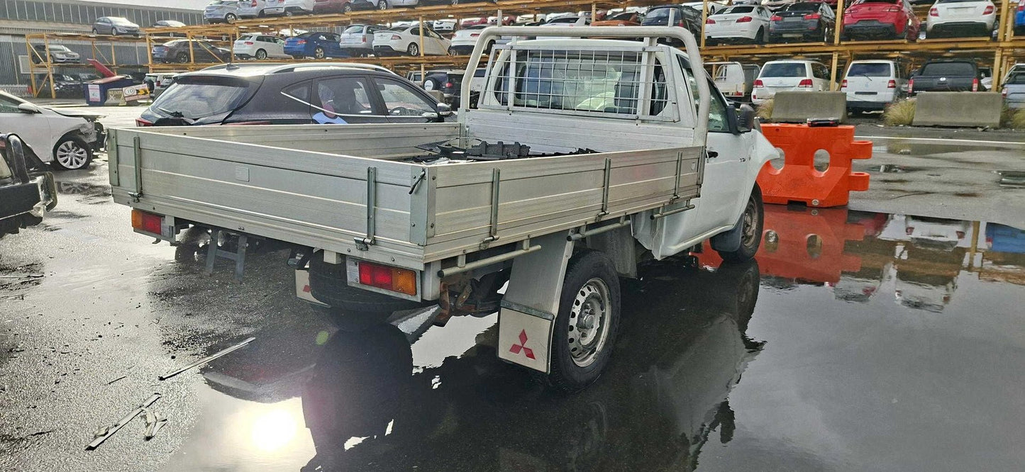2012 Mitsubishi Triton GL MNCab & Chassis 
Mitsubishi
Triton