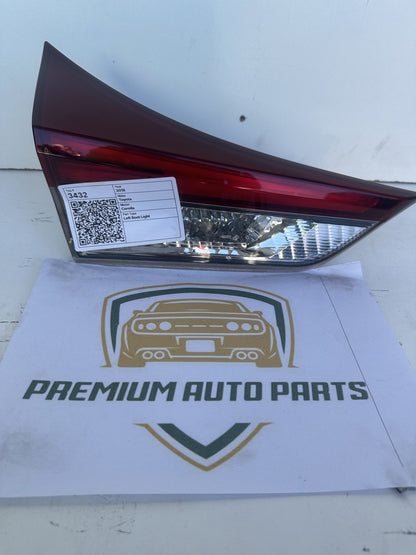 2018 Toyota Corolla ZRE1* Hatchback Left Boot Light 12-603