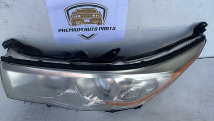 2015  U50 Left Headlight