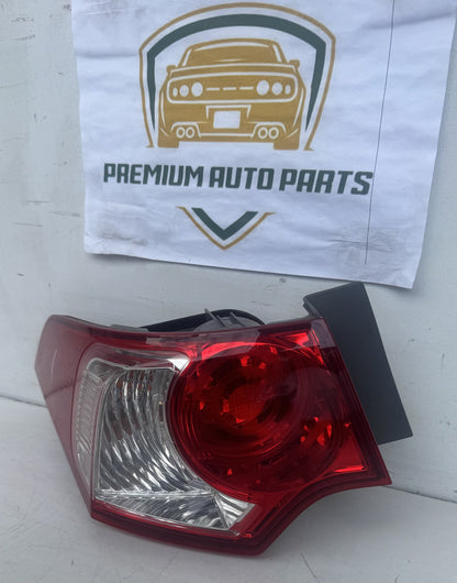 2009  CU Left Taillight