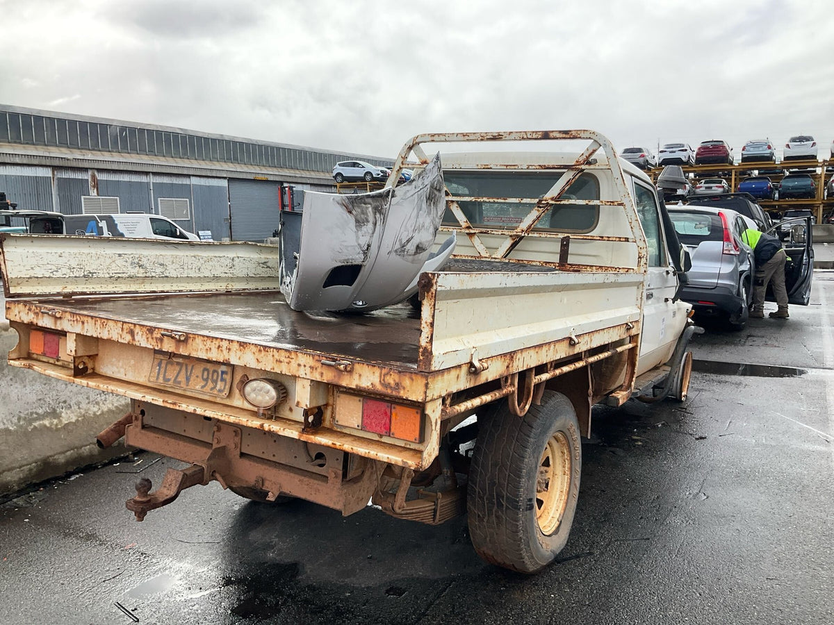 2005 Toyota Land Cruiser J70
