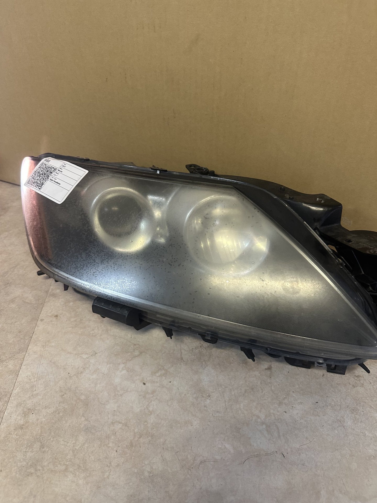 2007 Mazda CX-7 - Right Headlight