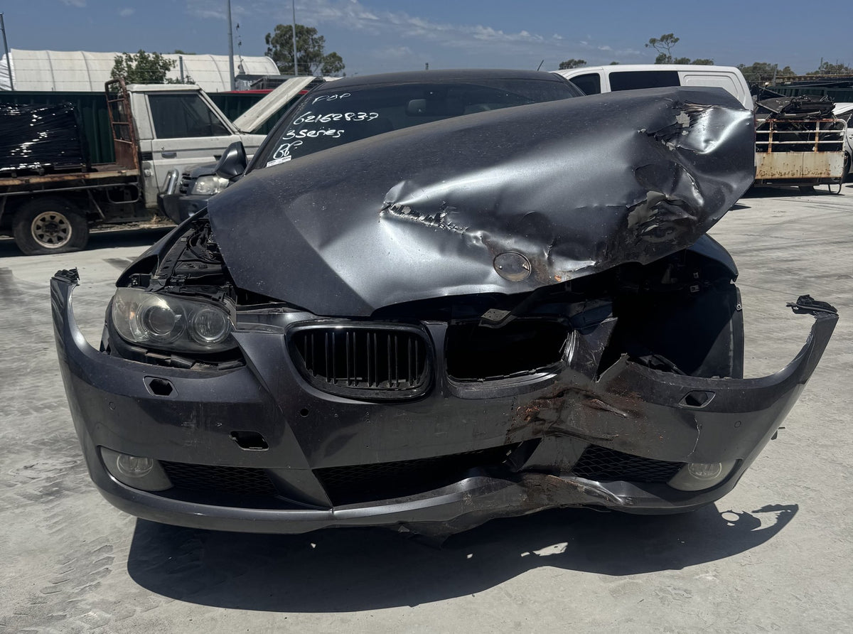 2005 BMW 325i E92