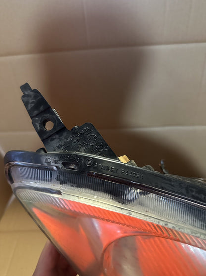 2009 Suzuki Swift Swift Hatchback Right Headlight P4432R