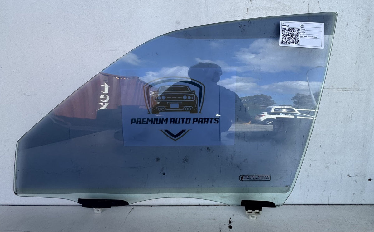 2001 Toyota Corolla E110 Hatchback Left Front Door Window