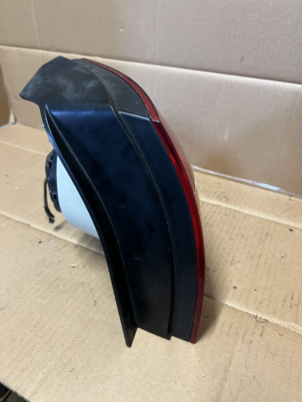 2005 Volkswagen Golf - Right Taillight