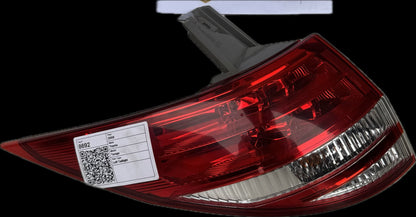 2008 Toyota Tarago Station Wagon Left Taillight