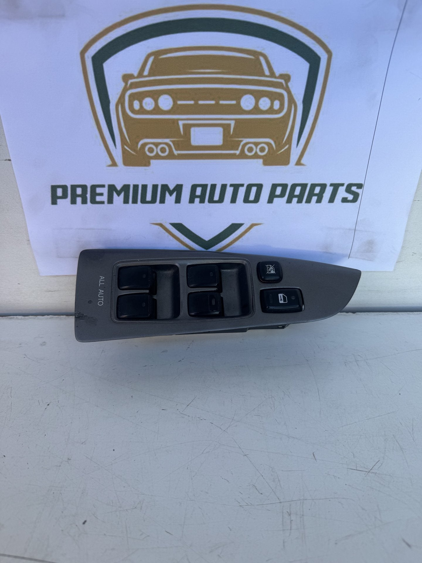 2003   Power Window Switch