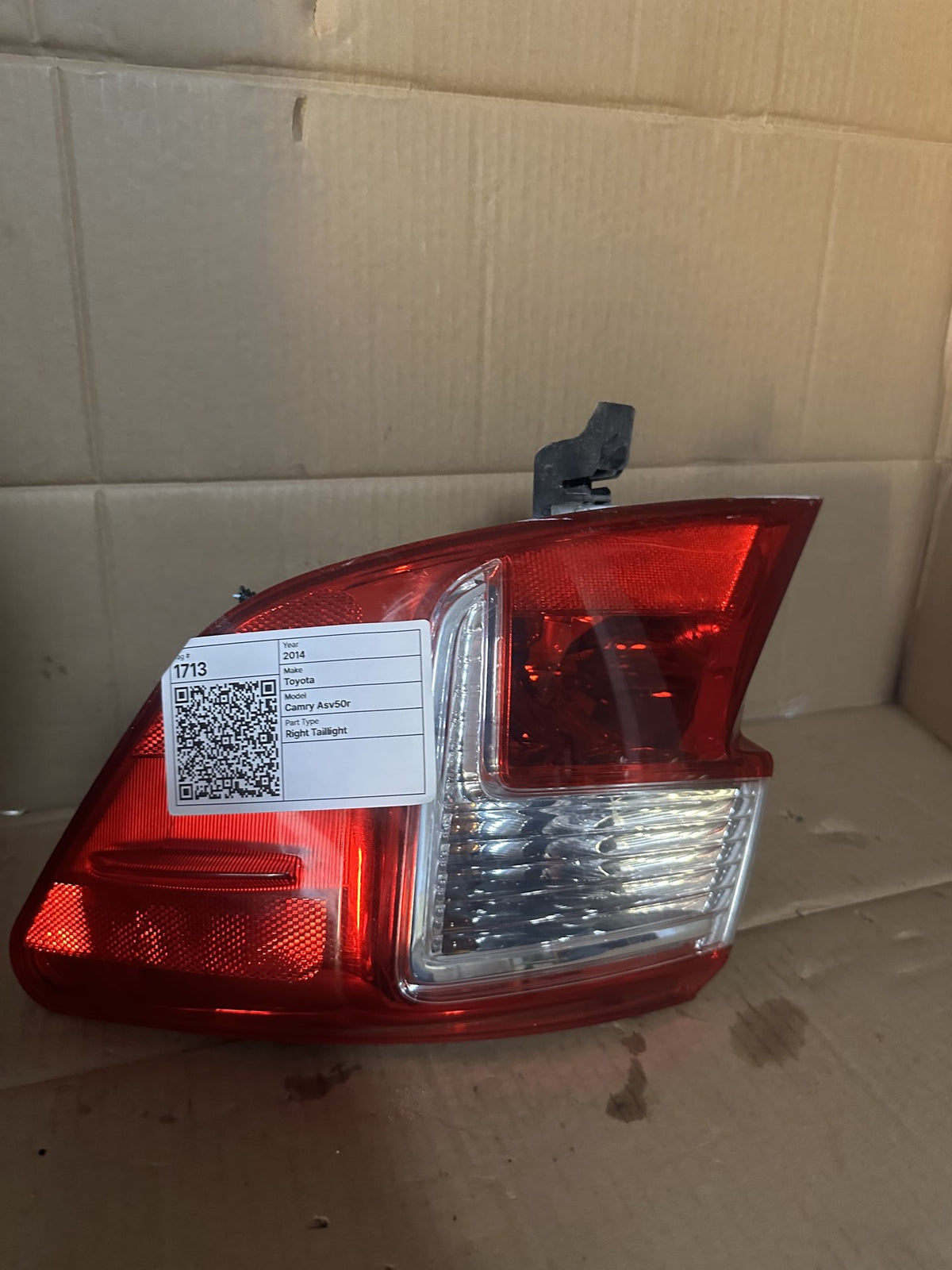 2014 Toyota Camry - Right Taillight